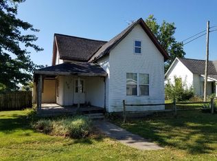 105 E Jefferson St, Kempton, IN 46049