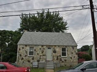 1920 S Monroe St, Arlington, VA 22204