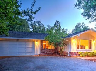 387 Moseley Rd, Hillsborough, CA 94010
