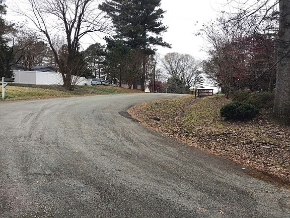 4th image of 3608 Ontario Dr