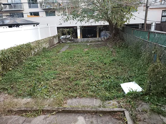 Rented by US # 1 Realty | media 19