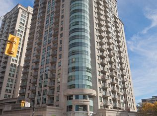 200 Rideau St #1112, Ottawa, ON K1N5Y1