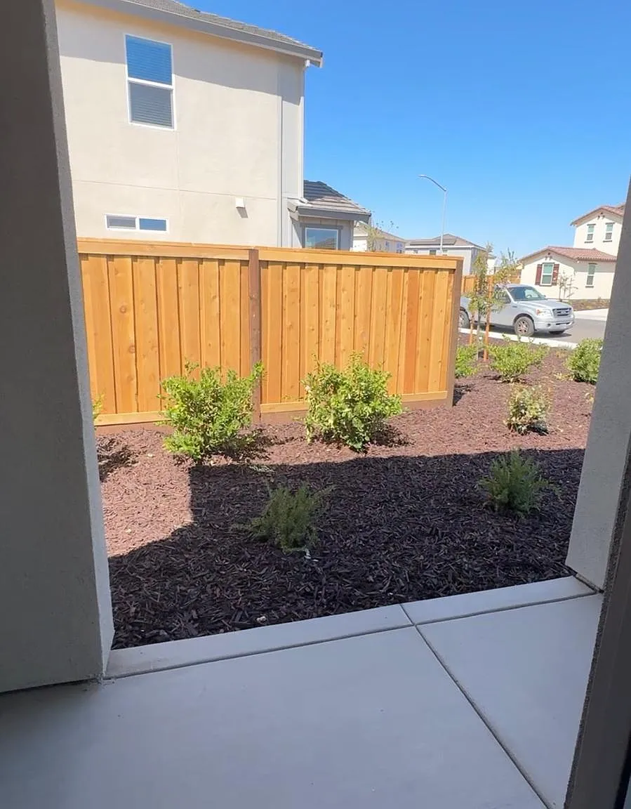 Studio, 700 sqft, $1,500 — Photo 4