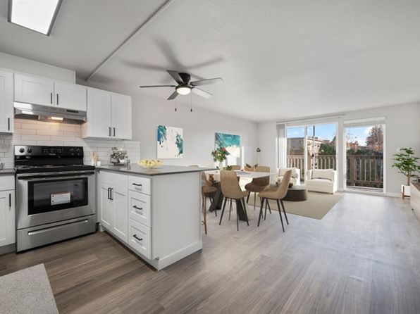 8020 169th Ave NE APT 8