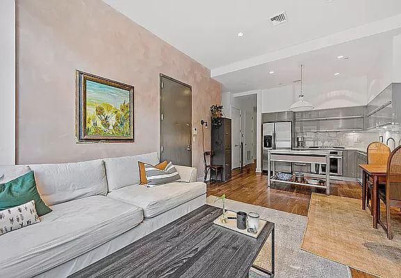 3rd image of 84 Engert Ave APT 1B
