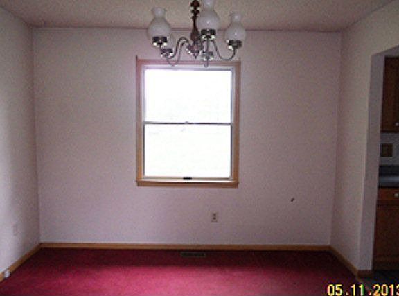 5th image of 570 McCloskey Ave
