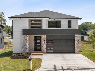 120 Morrow St, Greer, SC 29650