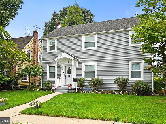 3rd image of 1830 Stanton St