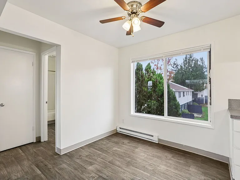 PARK PLACE APARTMENTS - YOUR HOME IS HERE! - UP TO 6 WEEKS FREE! — Photo 40
