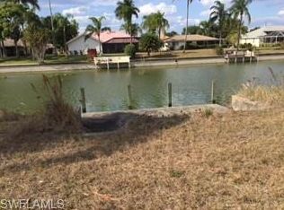 431 SE 21st St, Cape Coral, FL 33990