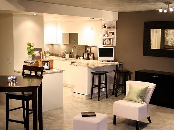 Living room & kitchen