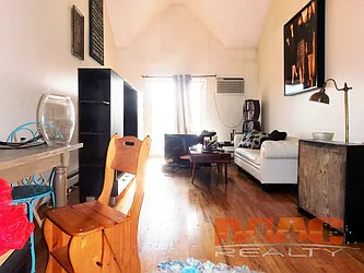 Rented by MAC Realty NY