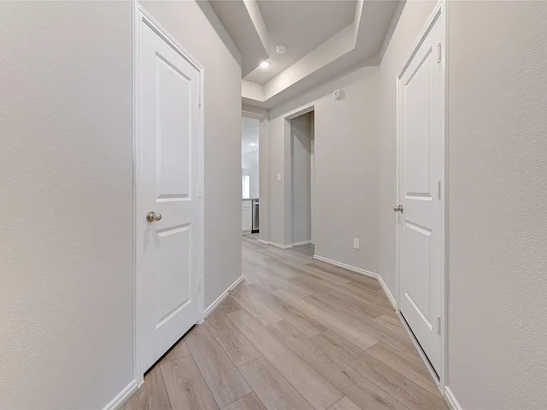 9515 Sierra Crest Ln — Photo 4