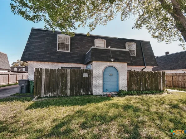 1805 Rosemary Ave, Victoria, TX 77901