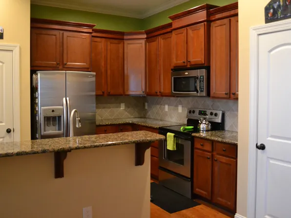 3816 Olympia Dr, Raleigh, NC 27603