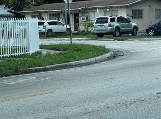 3190 SW 24th St, Miami, FL 33145