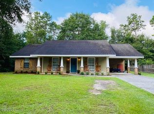 3011 The Woods Rd, Picayune, MS 39466