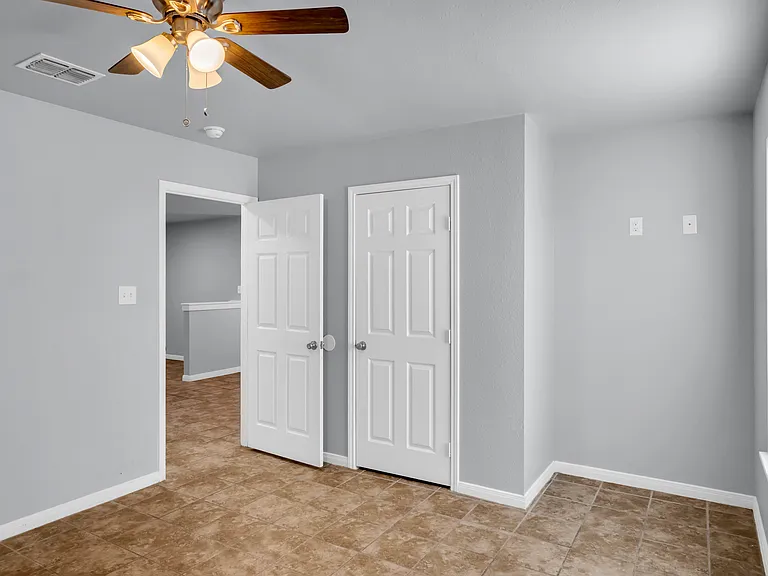 2105 Westwind Cir #A — Photo 12