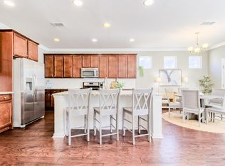 405 Huckleberry Ct, Summerville, SC 29486