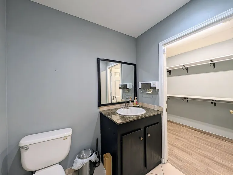 3848 W North Ln — Photo 3