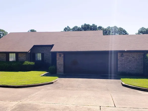 209 Britton Rd, Calhoun, LA 71225