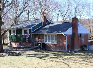 203 Edgewood Dr N, Newburgh, NY 12550