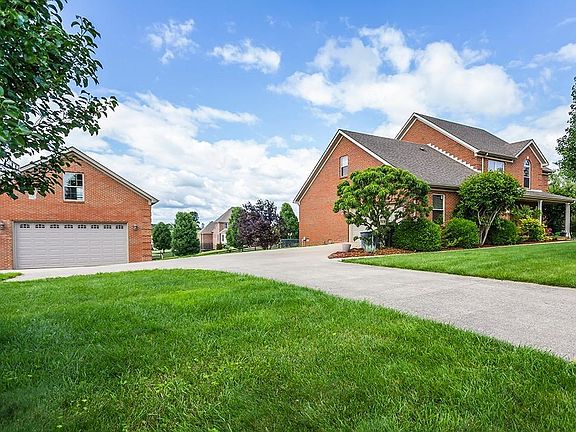 3rd image of 2024 Indigo Dr