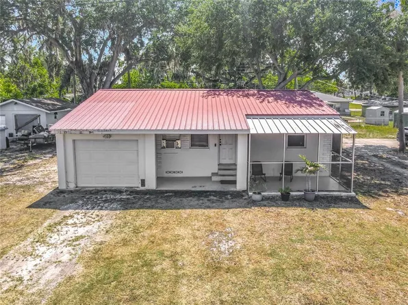 288 N Seneca St, Daytona Beach, FL 32114