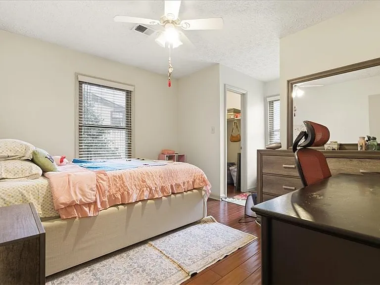 2025 Kristian Way — Photo 19