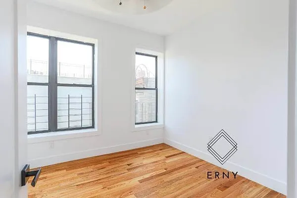 Rented by ERNY LLC | media 7