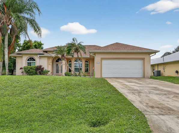 2820 SE Tate Avenue, Port St Lucie, FL 34984