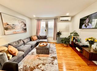 155 25th St #2F, Brooklyn, NY 11232