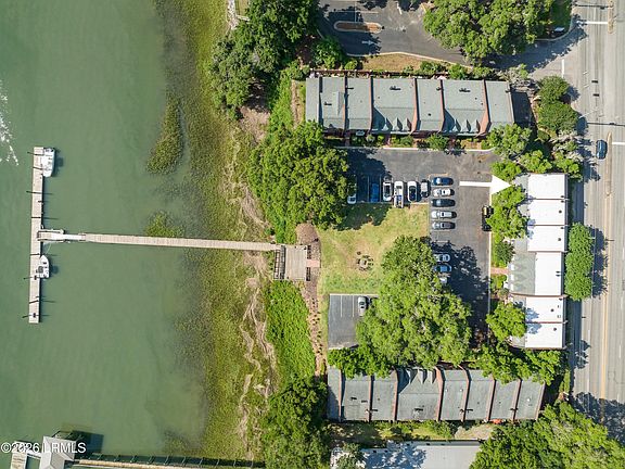 4th image of 895 Ribaut Rd APT 9