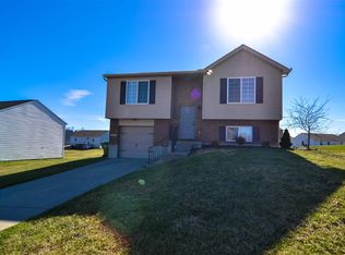 325 Rocky Pointe Ct, Walton, KY 41094
