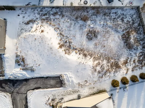 118 Canyon Ridge Dr, Morgantown, WV 26508