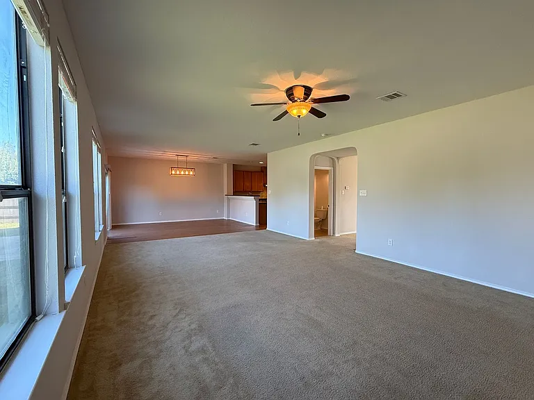 2250 Howry Dr — Photo 11