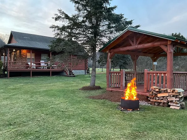 642 W Branch Fishing Creek Rd, Roulette, PA 16746