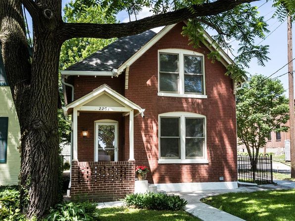 2201 Blendon Pl Saint Louis Mo 63143 Zillow