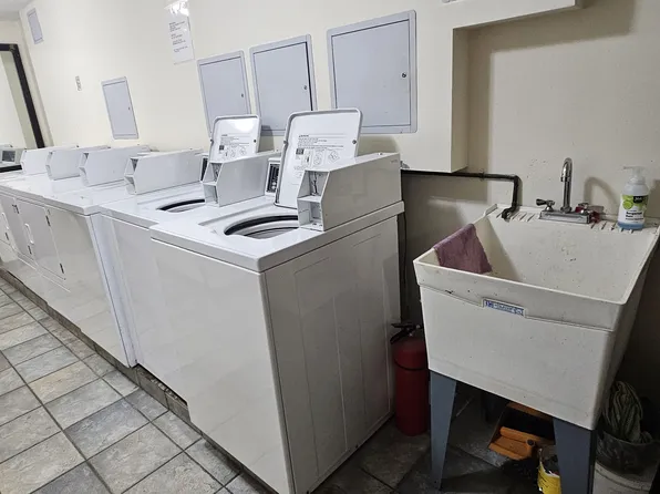 1794 3rd Avenue image 5 of 5