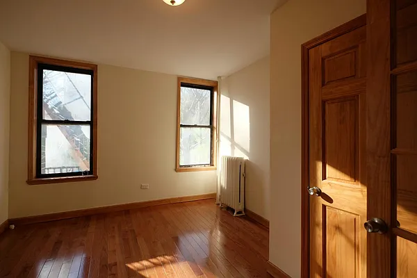 Rented by Keller Williams NYC | media 19