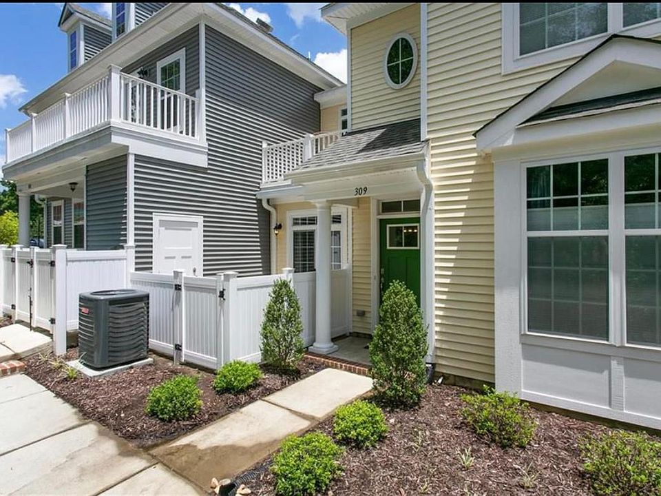 1st image of 309 Promenade Ln