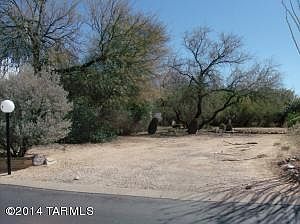 2nd image of 7 W La Pinon Dr