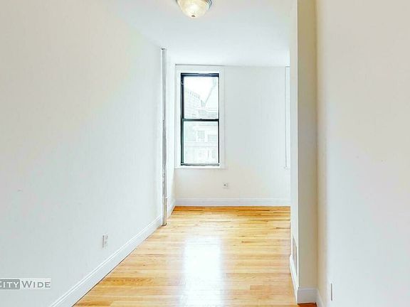 5th image of 260 Convent Ave APT 51