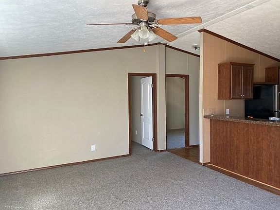 4th image of 7100 Airline Dr
