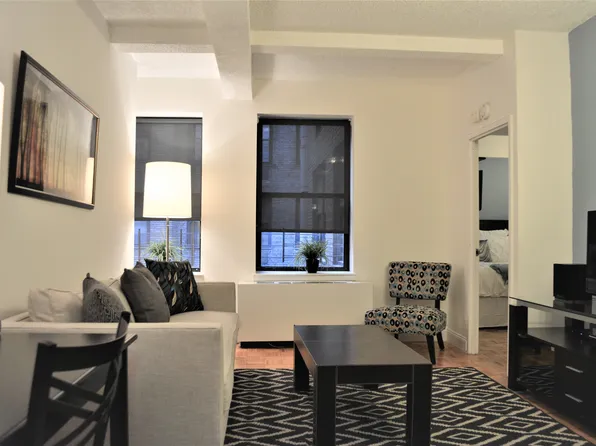 150 West 51st Street image 1 of 12