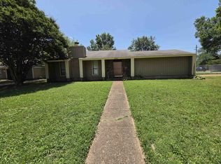 6369 Golden Park Dr, Memphis, TN 38141