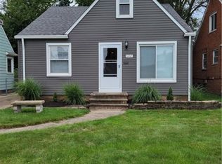 5907 Snow Rd, Parma, OH 44129