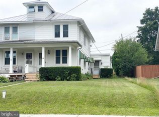 26 East Ave, Bernville, PA 19506