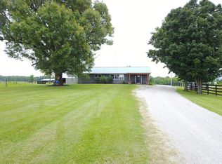 449 Gumbottom Rd, Waco, KY 40385