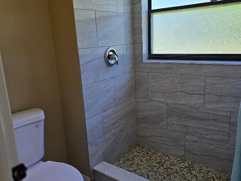 777 Robin Ave — Photo 13